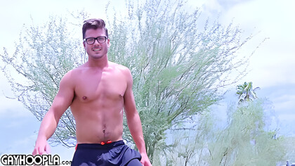 Clark Bates Jerks Off And Wants To Be Uncut