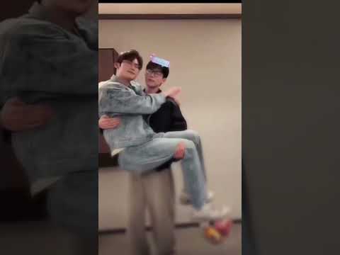 Jiang Penghan & Hu Jing #bl #jianghu #bltiktok #blvlog #lgbt - BL Couple サムネイル