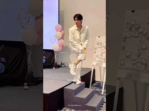 Peat when he’s without Fort🤪😂#fortpeat #blshorts #thaibl #bl #blseries #thaidrama #bledit #edit サムネイル