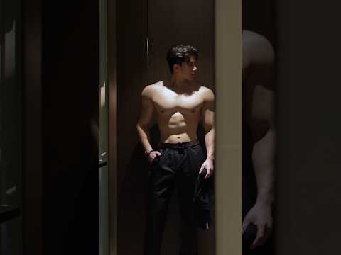 TikTok Video Hot Boy | Douyin Hot Boy #shorts #tiktok #reels #hotboy #boylove #bl #gym #foryou #fyp サムネイル
