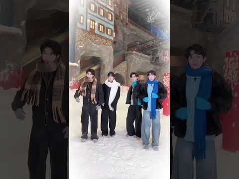 First Snow - D4 version 🦋🍂🌊🌲 サムネイル