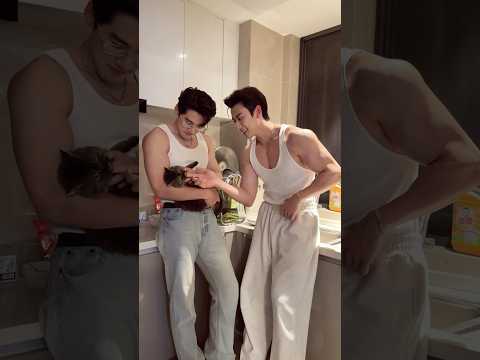 Boys | BL video | Asian Men | #body #boy #boyfriend #gay #bl #tiktok #trending #asian #shorts #fyp サムネイル