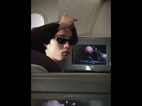 sitting side by sidee🤭 #williamest #est_rvp #williamjkp #gmmtv #fyp #blshorts #bl サムネイル