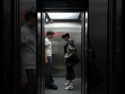 Once the elevator doors close, no one can see us | Gua Ge & Xiao Yuan #bl #jenvlog #lgbt - BL Couple サムネイル