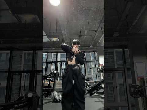 Boys | BL video | Asian Men | #body #boy #boyfriend #gay #bl #tiktok #trending #asian #shorts #fyp サムネイル