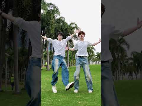 Xiang Cheng Rui & Liu Xiao Xiong #bl #jenvlog #lgbt #bltiktok  - BL Couple サムネイル