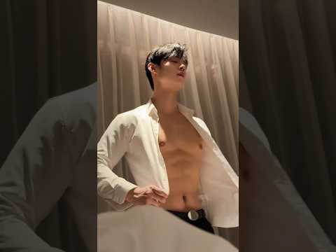 TikTok Video Hot Boy | Douyin Hot Boy #shorts #tiktok #reels #hotboy #boylove #bl #gym #foryou #fyp サムネイル