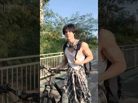 Boys | BL video | Asian Men | #body #boy #boyfriend #gay #bl #tiktok #trending #asian #shorts #fyp サムネイル