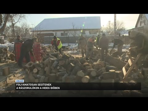 Folyamatosan segítenek a rászorulókon a hideg időben サムネイル