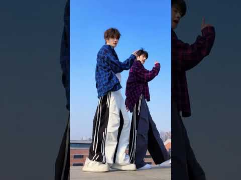 Xiang Cheng Rui & Liu Xiao Xiong #bl #jenvlog #lgbt #bltiktok  - BL Couple サムネイル