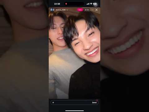 They always playing around like they’re not in the same room 😂😂 サムネイル