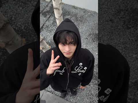 BL TikTok Video /소년 사랑 소년 /boy Love boy #boylove #blshorts #bltiktok #bl #boyloveboy #foryou #fyp サムネイル