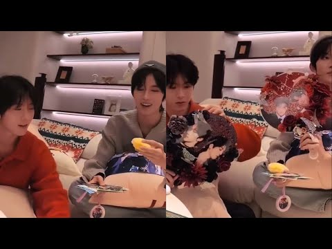 XingQiu receiving Fanmerch Vlog [Cut] サムネイル