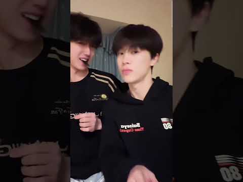 Seaweed flavor 🥰 | Zhang Jie & Hao Xiaozi #bl #jenvlog #lgbt #bltiktok #đammỹ - BL Couple サムネイル