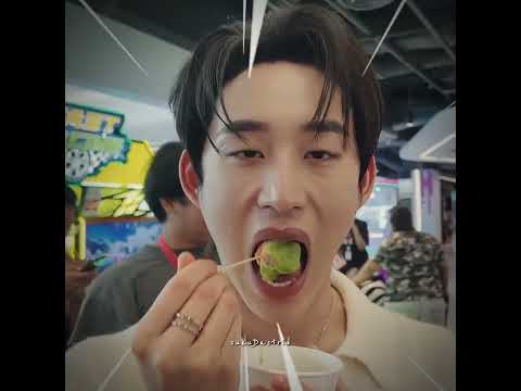nom nom🤏🏻 #williamest #est_rvp #williamjkp #gmmtv #fyp #blshorts #bl サムネイル