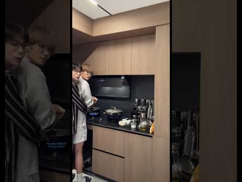 Jiang Penghan & Hu Jing #bl #jianghu #bltiktok #blvlog #lgbt - BL Couple サムネイル