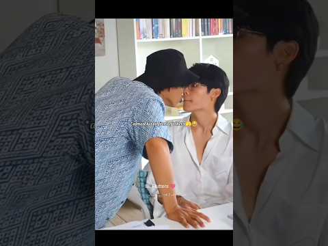 Fort knows how to comfort his man😘🤭#fortpeat #thaibl #blseries #blshorts #bl #thaidrama #bldrama サムネイル