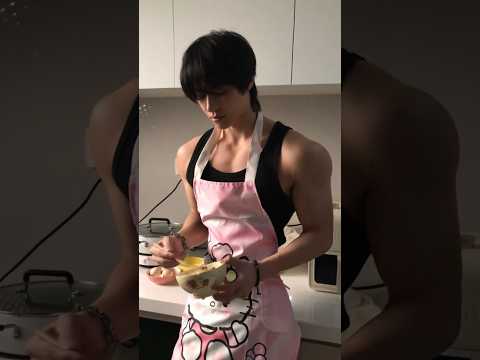 Boys | BL video | Asian Men | #body #boy #boyfriend #gay #bl #tiktok #trending #asian #shorts #fyp サムネイル