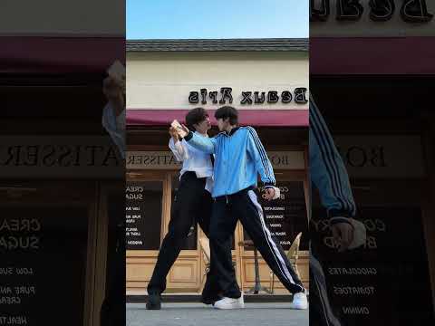 Don't Speak, Just Dancing | Xiang Cheng Rui & Liu Xiao Xiong #bl #jenvlog #lgbt - BL Couple サムネイル