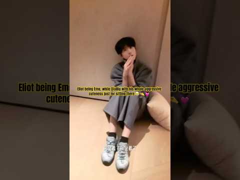 No wonder bro is possessive😌 サムネイル