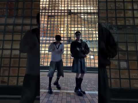 Oops! Dong Jia Yao & Zhang Zhe Chen #bl #bltiktok #lgbt #gay #jenvlog - BL Couple サムネイル