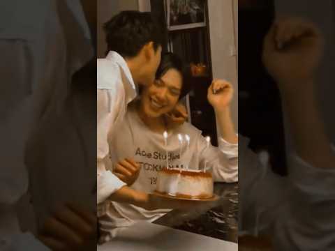 It’s been years they spending bday together but those eyes remain the same😭❤️ サムネイル