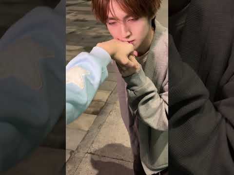 You entered the frame, I pressed forever | Hai Yan & Zhi Shi #bl #bltiktok #lgbt #jenvlog BL Couple サムネイル