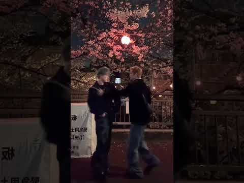 Oops! Dong Jia Yao & Zhang Zhe Chen #bl #bltiktok #lgbt #gay #jenvlog - BL Couple サムネイル