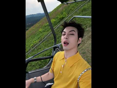Dong Jia Yao & Zhang Zhe Chen #bl #bltiktok #lgbt #gay #jenvlog - BL Couple サムネイル