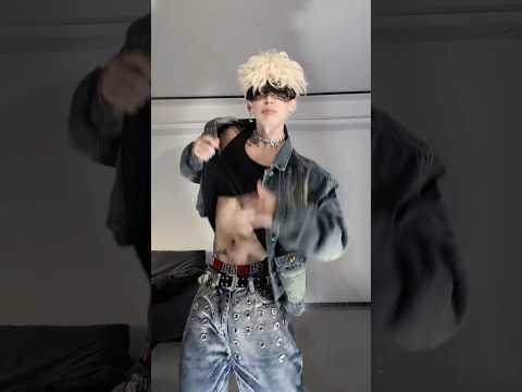 Boys | BL video | Asian Men | #body #boy #boyfriend #gay #bl #tiktok #trending #asian #shorts #fyp サムネイル