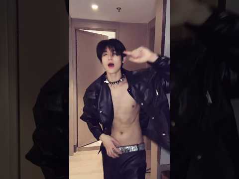 Boys | BL video | Asian Men | #body #boy #boyfriend #gay #bl #tiktok #trending #asian #shorts #fyp サムネイル