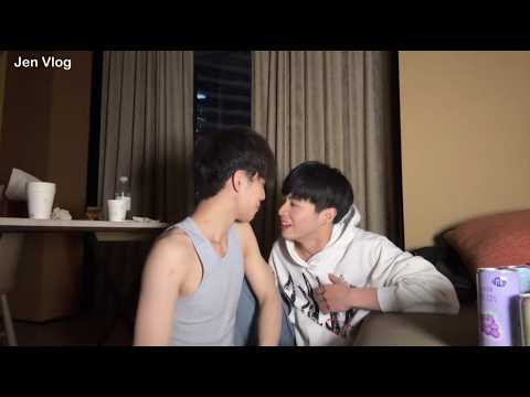 [Engsub/BL] Tipsy Challenge🍓🍑 - Couple Challenge - Part 1 | Xiao Wang & Xiao Qi サムネイル
