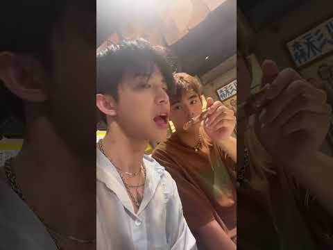 Eating, eating | #bl #bltiktok #lgbt #jenvlog #đammỹ - BL Couple サムネイル