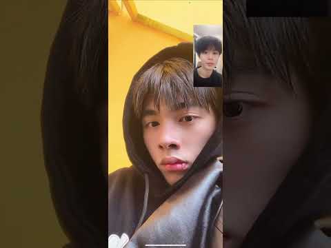 Challenge: Make a phone call without saying anything and see what my boyfriend says - BL Couple サムネイル