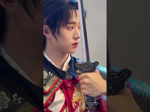 CNY photoshoot BTS❤️ #est_rvp #gmmtv #fyp #blshorts #bl #williamest サムネイル