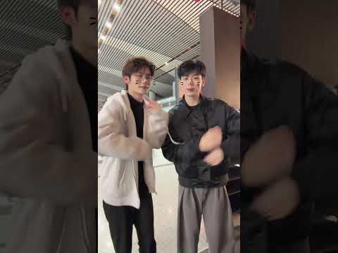 Jiang Penghan & Hu Jing #bl #jianghu #bltiktok #blvlog #lgbt - BL Couple サムネイル
