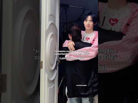 Off course he’s light, wdym 😒😚 サムネイル