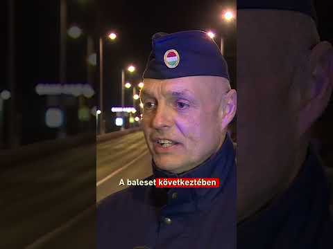 Ketten meghaltak, miután öt autó ütközött Budapesten サムネイル