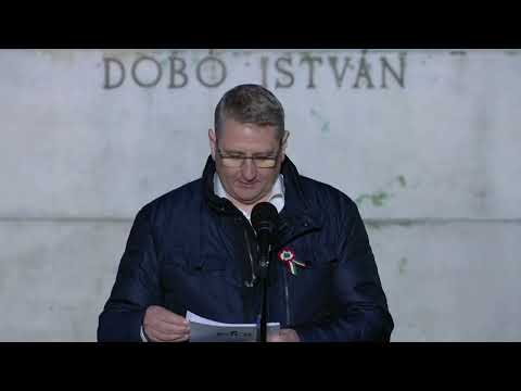 Orbán Viktor Egerben: Olyan kormányt válasszanak, amelyik nemet tud mondani a háborúra! サムネイル