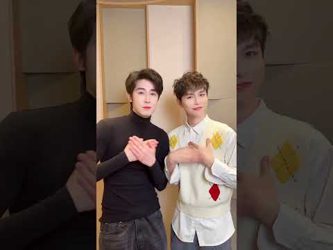 What would you like to see next? Lin Fengsong & Chen Wen #bl #lgbt #jenvlog #bltiktok - BL Couple サムネイル