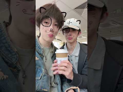 Zhang Jie & Hao Xiaozi #bl #jenvlog #lgbt #bltiktok #blvlog - BL Couple サムネイル