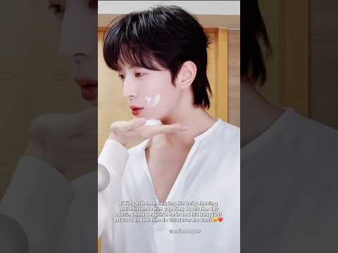 Adoring his world and the impeccable rice cake beauty of his view 🤧❤️ サムネイル