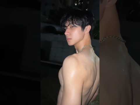 TikTok Video Hot Boy | Douyin Hot Boy #shorts #tiktok #reels #hotboy #boylove #bl #gym #foryou #fyp サムネイル