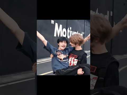 Farewell to the old year, welcome the new! Xiang Cheng Rui & Liu Xiao Xiong #bl #jenvlog #lgbt サムネイル