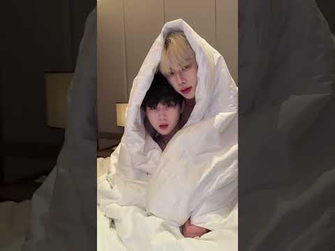 Wang Yi & Lian Lian #bl #jenvlog #gay #lgbt #bltiktok - BL Couple サムネイル