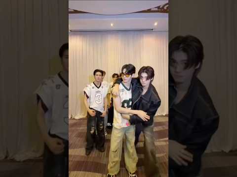 James and Phuwin cute interaction 🥰#jamessu #phuwintang #thaibl #bl #meandthee#blseries #pondphuwin サムネイル