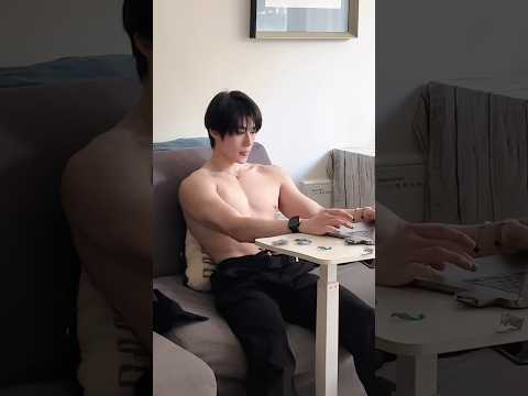 TikTok Video Hot Boy | Douyin Hot Boy #shorts #tiktok #reels #hotboy #boylove #bl #gym #foryou #fyp サムネイル