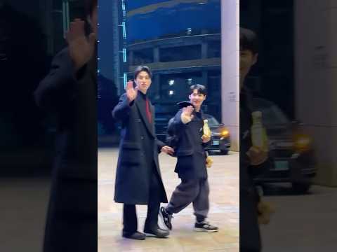 Now give them CEO and collage student series, ISTG😭❤️ サムネイル