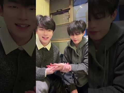 ddz & 1l #bl #bltiktok #lgbt #gay #jenvlog #vlog - BL Couple サムネイル