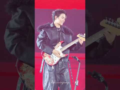 THE FACIAL EXPRESSIONS🫠 #williamjkp #riserconcert #gmmtv #fyp #blshorts #bl サムネイル